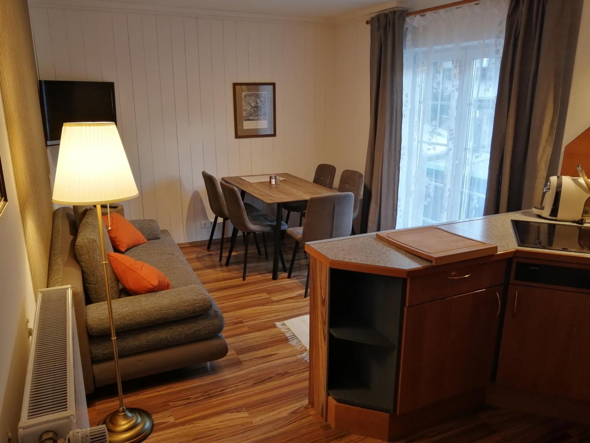 Alpina Appartements Mallnitz Exteriör bild